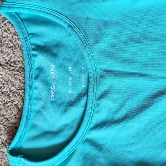 Asos active crop tanks - never worn - Picture 3 of 7